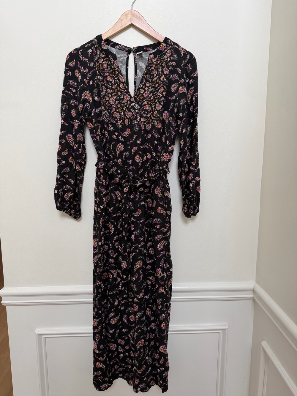 Old Navy Black Jumper with Pink and Cream Floral Print